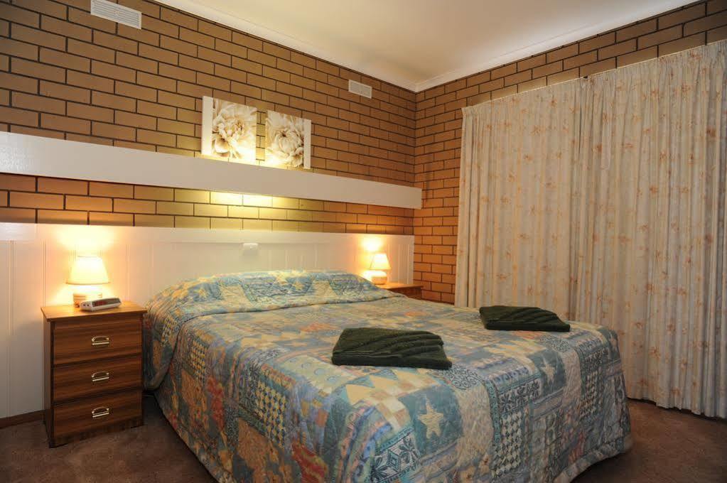 Sandpiper Holiday Apartments レイクス・エントランス エクステリア 写真